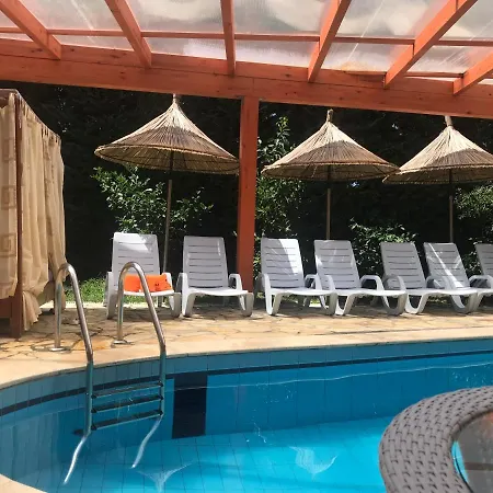 & Hotel 4*